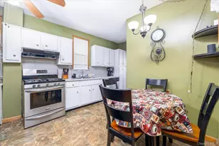 36 Hudson Ave, Valley Stream, NY 11580 - Photo 7