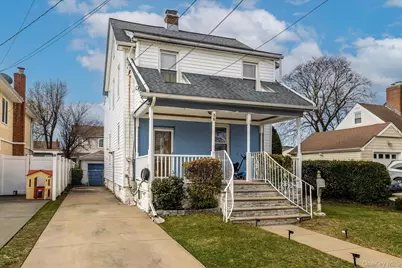 36 Hudson Avenue, Valley Stream, NY 11580 - Photo 29