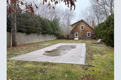 11 Valley Street, East Hampton, NY 11937 - Photo 13