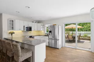 11 Valley St, East Hampton, NY 11937 - Photo 3