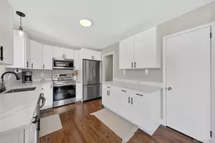 15 Laffin Ln, Poughkeepsie, NY 12603 - Photo 11