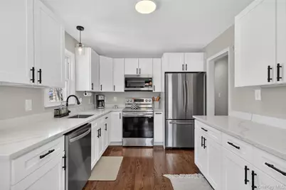 15 Laffin Lane, Poughkeepsie, NY 12603 - Photo 13