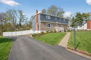 15 Laffin Ln, Poughkeepsie, NY 12603 - Photo 3