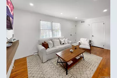 18 Old Riverhead Road, Hampton Bays, NY 11946 - Photo 3