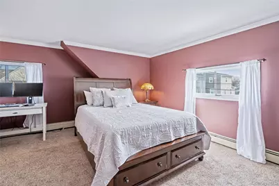 68 Summer Lane, Hicksville, NY 11801 - Photo 15