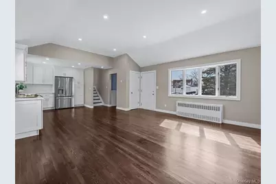 4057 Eve Drive, Seaford, NY 11783 - Photo 3