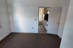 83 Franklin St, Kingston, NY 12401 - Photo 7