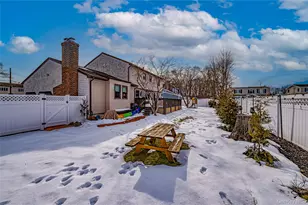 3 Cord Ave, West Babylon, NY 11704 - Photo 29