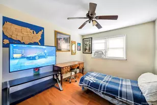 13 Crystal St, Elmont, NY 11003 - Photo 27