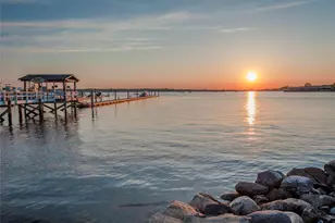 372 Main St, Port Washington, NY 11050 - Photo 3