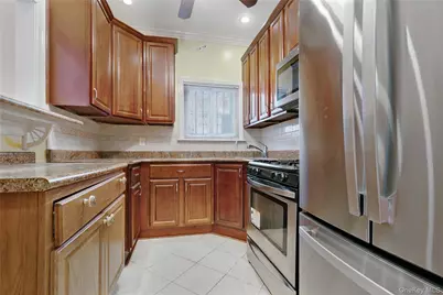 [Address not provided], Arverne, NY 11692 - Photo 5