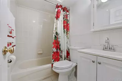 [Address not provided], Arverne, NY 11692 - Photo 11