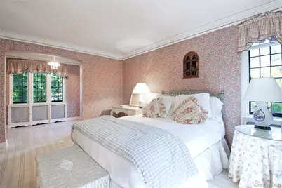 107 Bayview Road, Manhasset, NY 11030 - Photo 29