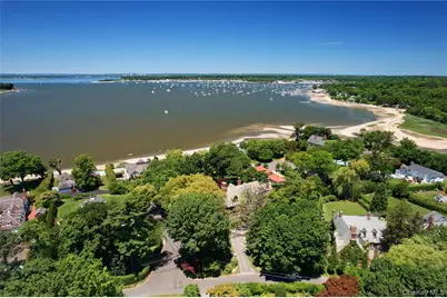 107 Bayview Road, Manhasset, NY 11030 - Photo 33