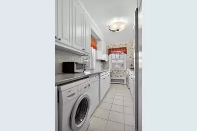 6316 252nd Street #1307, Little Neck, NY 11362 - Photo 13