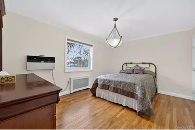 6316 252nd Street #1307, Little Neck, NY 11362 - Photo 19