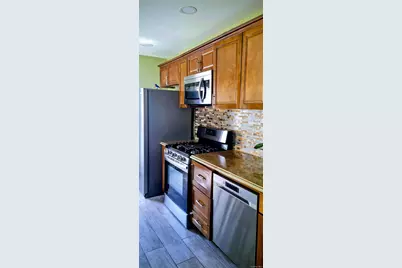 13724 233rd Street, Rosedale, NY 11422 - Photo 3