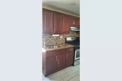 13724 233rd Street, Rosedale, NY 11422 - Photo 19