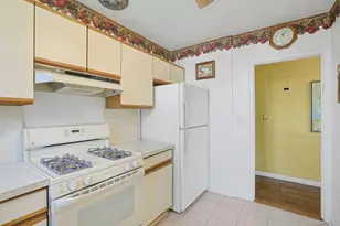 4 Channing Pl, Eastchester, NY 10709 - Photo 13