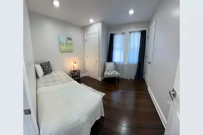 53 Lee Avenue, Valley Stream, NY 11581 - Photo 19