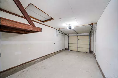 30 Jean Drive, North Babylon, NY 11703 - Photo 17