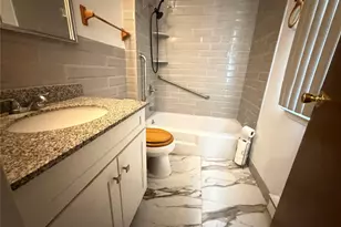 23 Crescent Dr, Thiells, NY 10984 - Photo 5