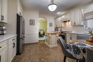 21-38 49th St, Astoria, NY 11105 - Photo 7