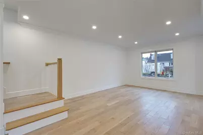 56 Kirkwood Road, Port Washington, NY 11050 - Photo 37