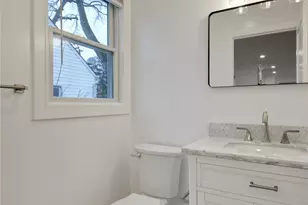 56 Kirkwood Rd, Port Washington, NY 11050 - Photo 15