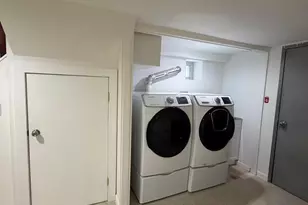 30 Herkomer St, New Hyde Park, NY 11040 - Photo 19