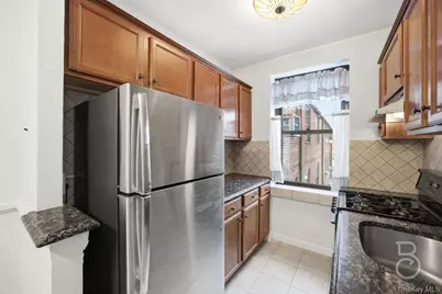 78-15 19th Drive #B2, East Elmhurst, NY 11370 - Photo 5