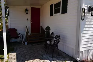 703-106 Fresh Pond Ave, Calverton, NY 11792 - Photo 7