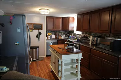 703-106 Fresh Pond Avenue, Calverton, NY 11792 - Photo 3