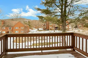 802 Autumn Ln, Brewster, NY 10509 - Photo 5