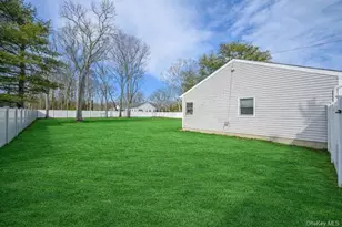 501 Johnson Ave, Ronkonkoma, NY 11779 - Photo 23