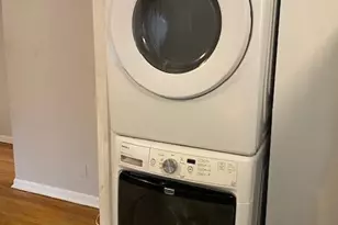 72-31 Little Neck Pkwy, Glen Oaks, NY 11004 - Photo 9