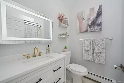 22 Poseidon Road, Rocky Point, NY 11778 - Photo 21