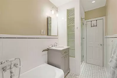 94-11 69th Avenue #102, Forest Hills, NY 11375 - Photo 21