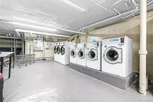 94-11 69th Ave, Forest Hills, NY 11375 - Photo 25