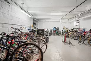 385 Argyle Rd, Brooklyn, NY 11218 - Photo 19