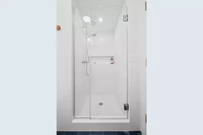 385 Argyle Road #2G, Brooklyn, NY 11218 - Photo 13