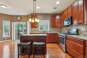 3105 Betsy Ross Rdg, New Windsor, NY 12553 - Photo 3
