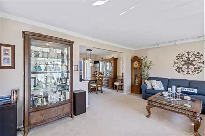 59 Cedar Street, Massapequa, NY 11758 - Photo 7