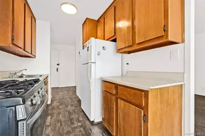 290 W 232nd Street #4E, Bronx, NY 10463 - Photo 15