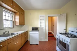 15 Marshall Pl, Ossining, NY 10562 - Photo 13