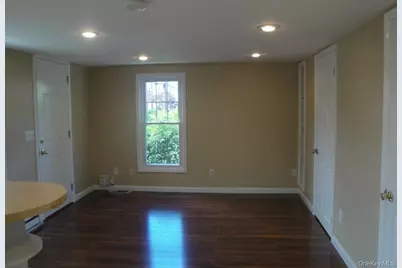 44 Wayne Avenue, Suffern, NY 10901 - Photo 9