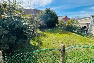 14 1st St, Glen Cove, NY 11542 - Photo 17