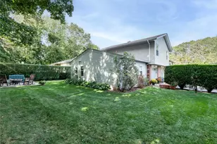 1 James Ave, Port Washington, NY 11050 - Photo 25