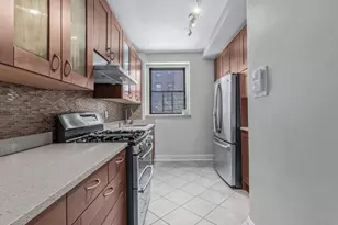 34-20 79th St, Jackson Heights, NY 11372 - Photo 9