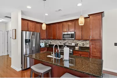 131 Meadow View Drive, Middletown, NY 10940 - Photo 7